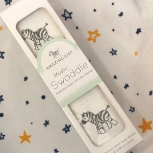 🎀5 for $25 🎀 NIB Zebra Muslin Swaddle